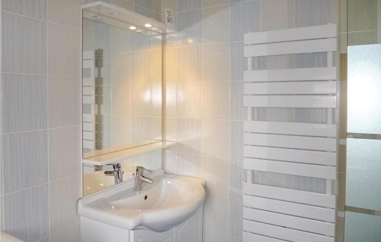 Stunning Home In St, Marcouf De Lisle With Wifi Saint-Marcouf Eksteriør billede